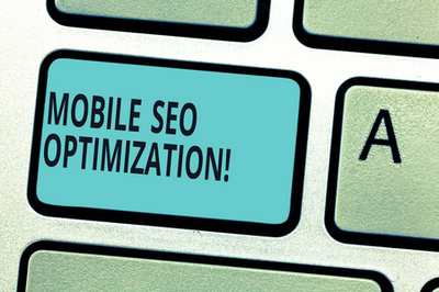 概念手工寫作, 顯示 seo 營銷分析。商務照片文本改善給定的網站排名在搜索引擎鍵盤鍵意圖創造計算機消息的想法